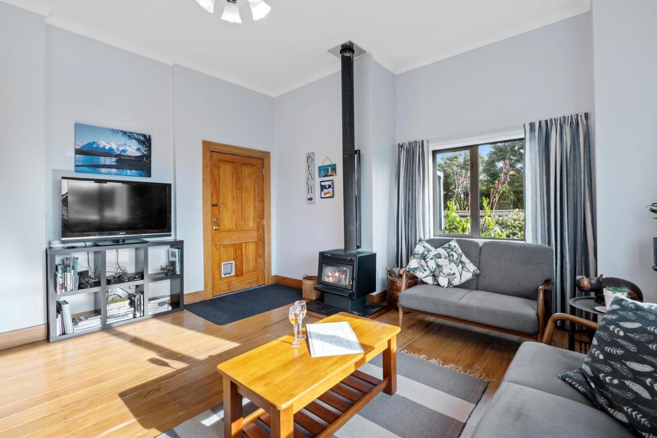 Ekhaya - New Plymouth Holiday Home エクステリア 写真
