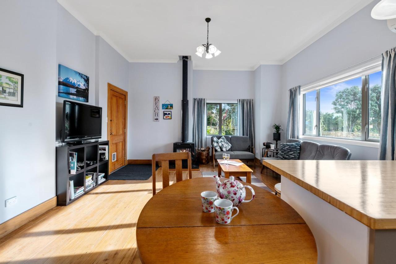 Ekhaya - New Plymouth Holiday Home エクステリア 写真
