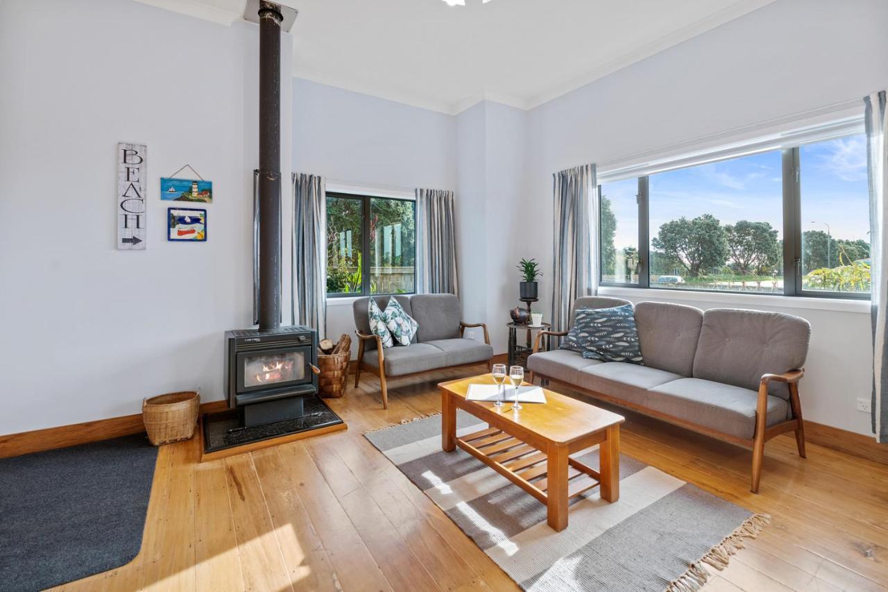 Ekhaya - New Plymouth Holiday Home エクステリア 写真
